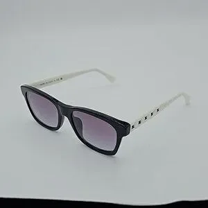 Chanel BLACK & WHITE SUNGLASSES. Lenses:Gray Ref CH5484 1656/s6 CHANEL | Accessories | Chanel Black White Sunglasses  main image 3